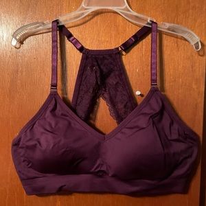 Lightly lined seamless bralette